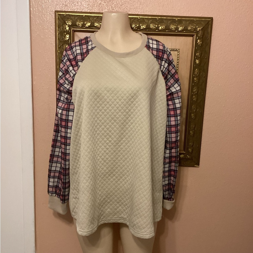 Tan & Plaid Sleeves Sweatshirt Size 2XL